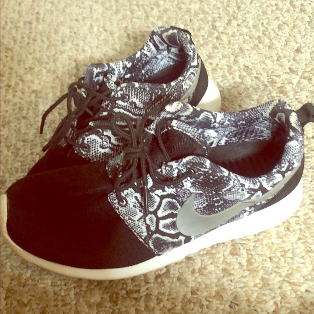 Nike roshe run